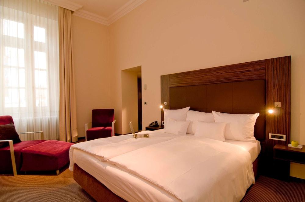 Herzogshof - Boutique-hotel Am Dom Ratisbona