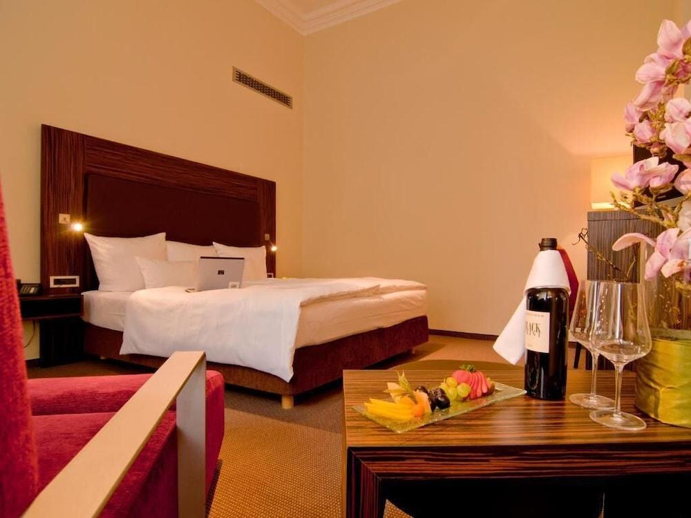 Hotel Achat Herzog Am Dom Regensburg