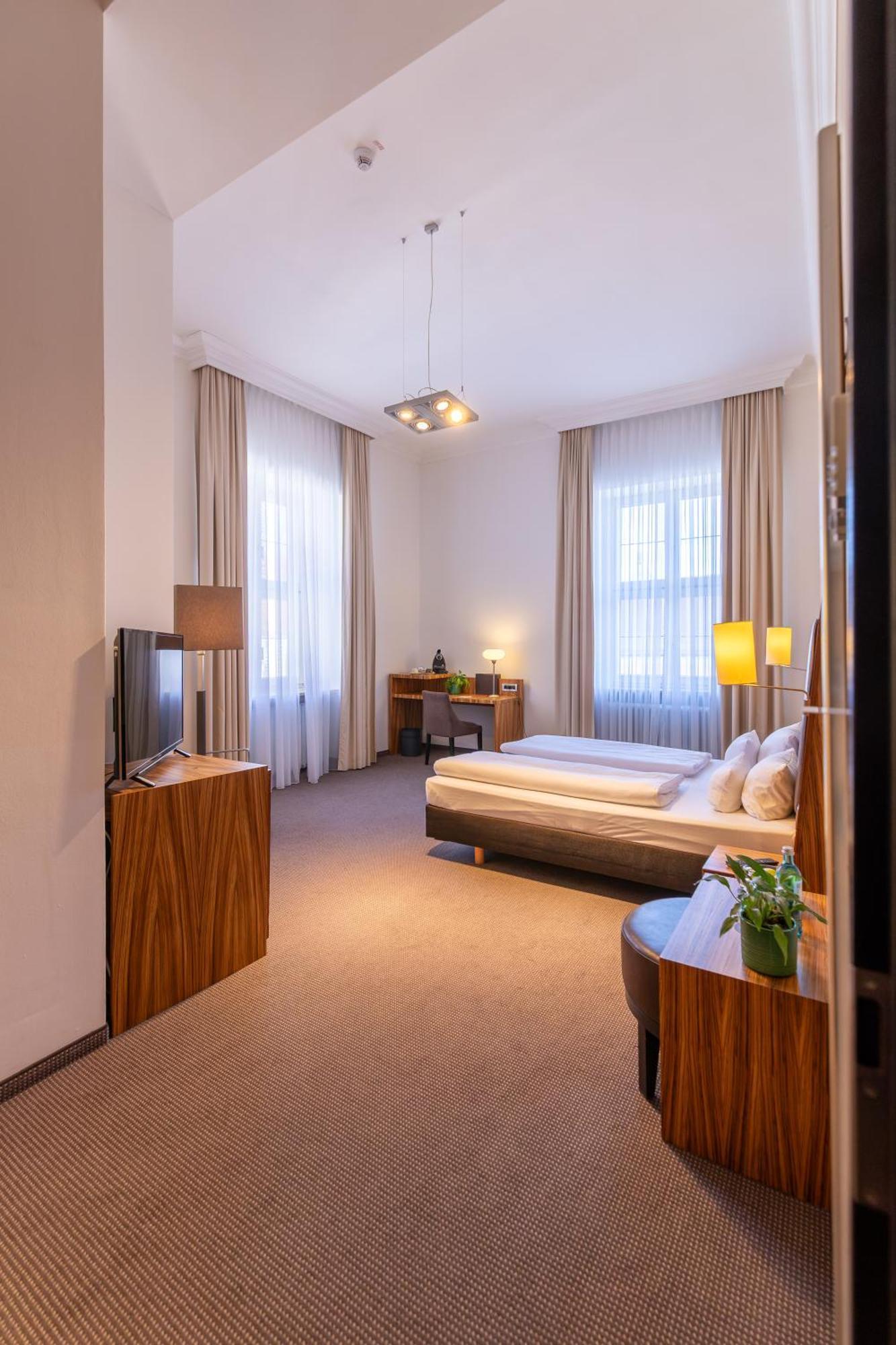 Herzogshof - Boutique-hotel Am Dom 4*