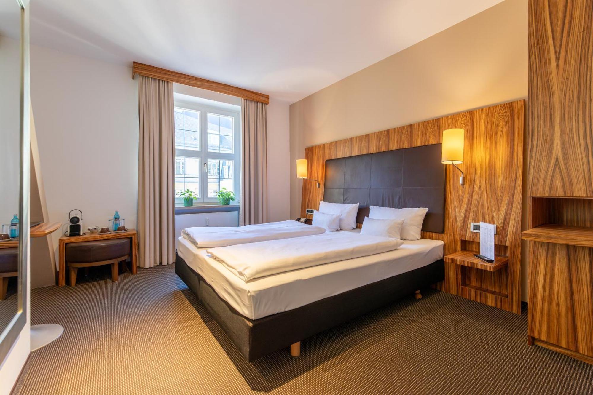 Herzogshof - Boutique-hotel Am Dom 4* Regensburg